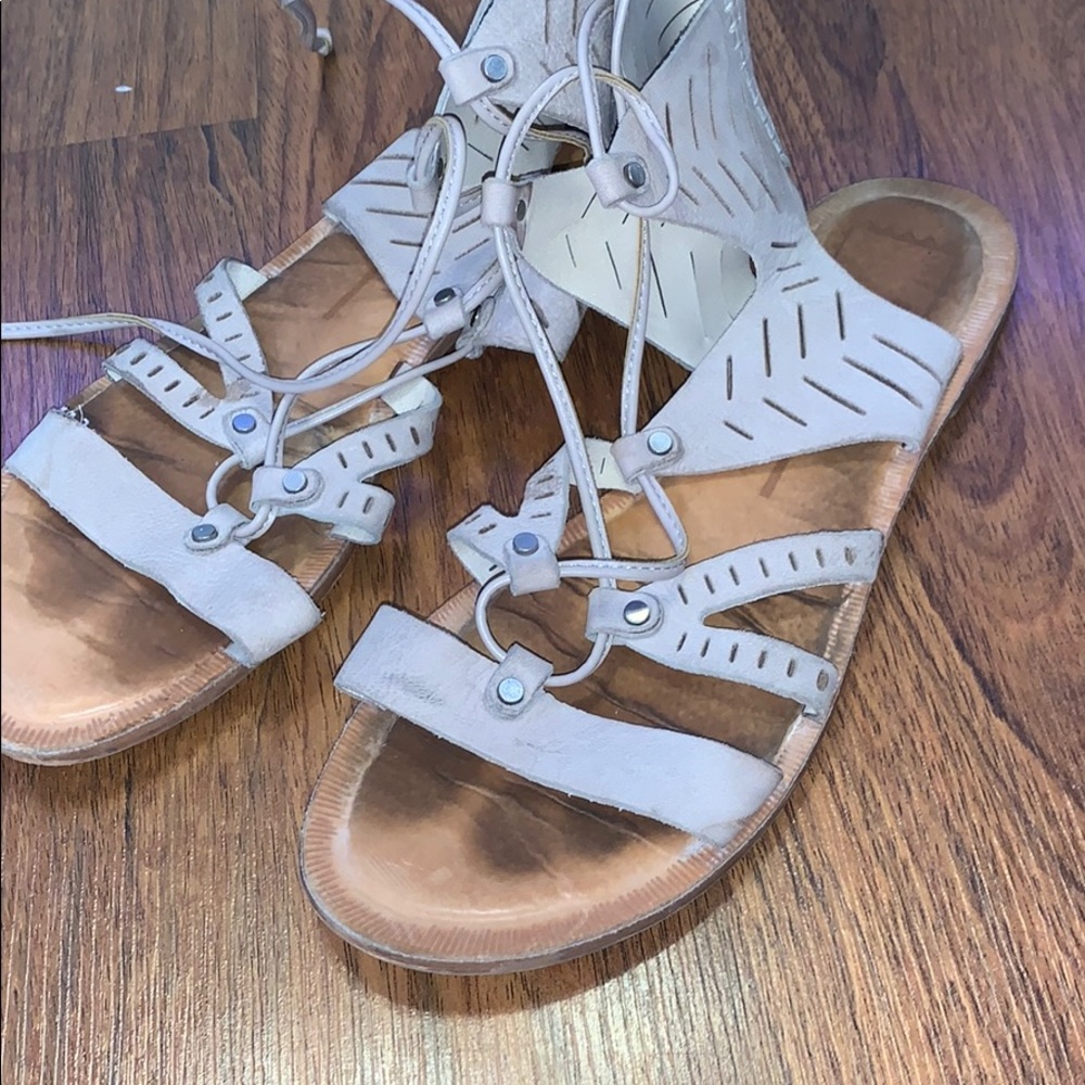Dolce Vita Sandals